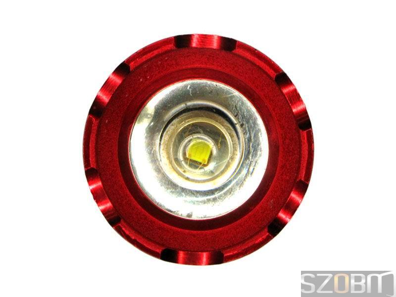 Zoom Focus 3 Mode Cree Q3 LED Flashlight
