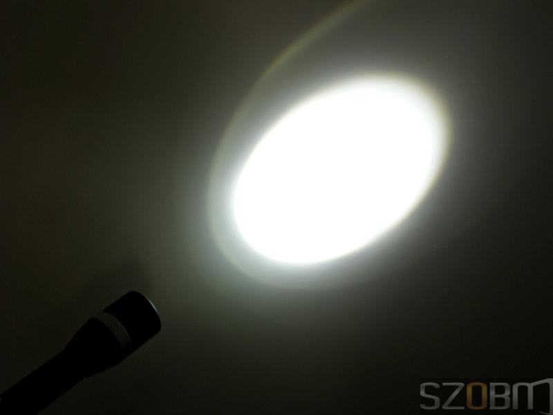 Power Style CREE LED 180 Lumens 3-Modes Zoom Dimmer Led Flashlig