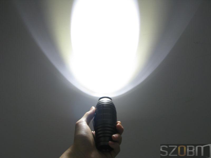 Handy High Power CREE Q3 LED 3-Mode Torch with Clip