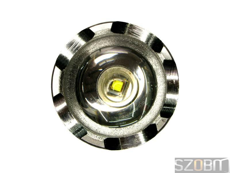 Aluminum CREE Q3 LED 3 Mode Zoom Flashlight
