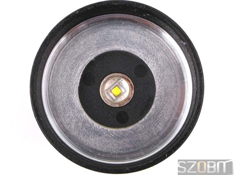 Adjustable Focus CREE Q5 LED Flashlight