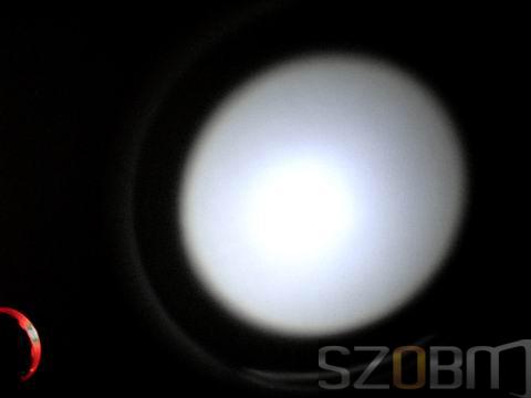2025 3 mode CREE Q2 LED regulable foci flashlight