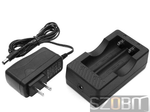 XXC-4.2V1A Li-ion Battery Charger for 18650 with Car Charger (2