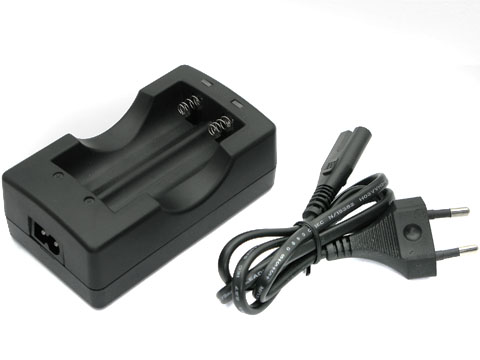 XXC-4.2V1A Li-ion Battery Charger for 18650 (EU 